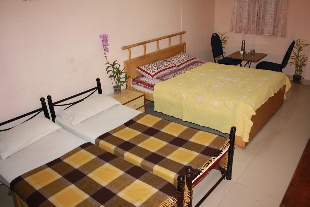 Отель Minerva Residency Бангалор Номер фото